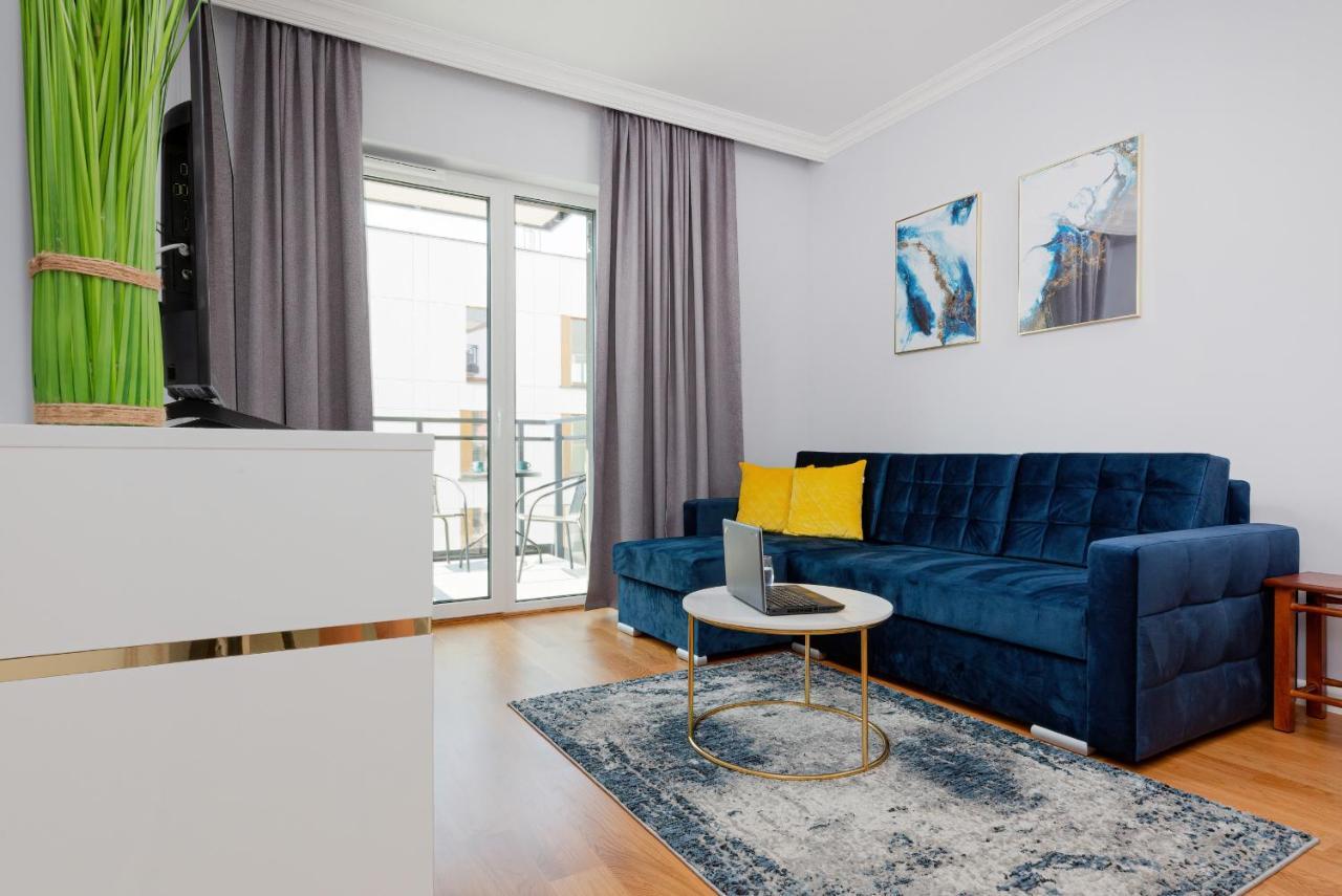 Apartament Dom Przy Okrzei By Renters Prestige Βαρσοβία Εξωτερικό φωτογραφία
