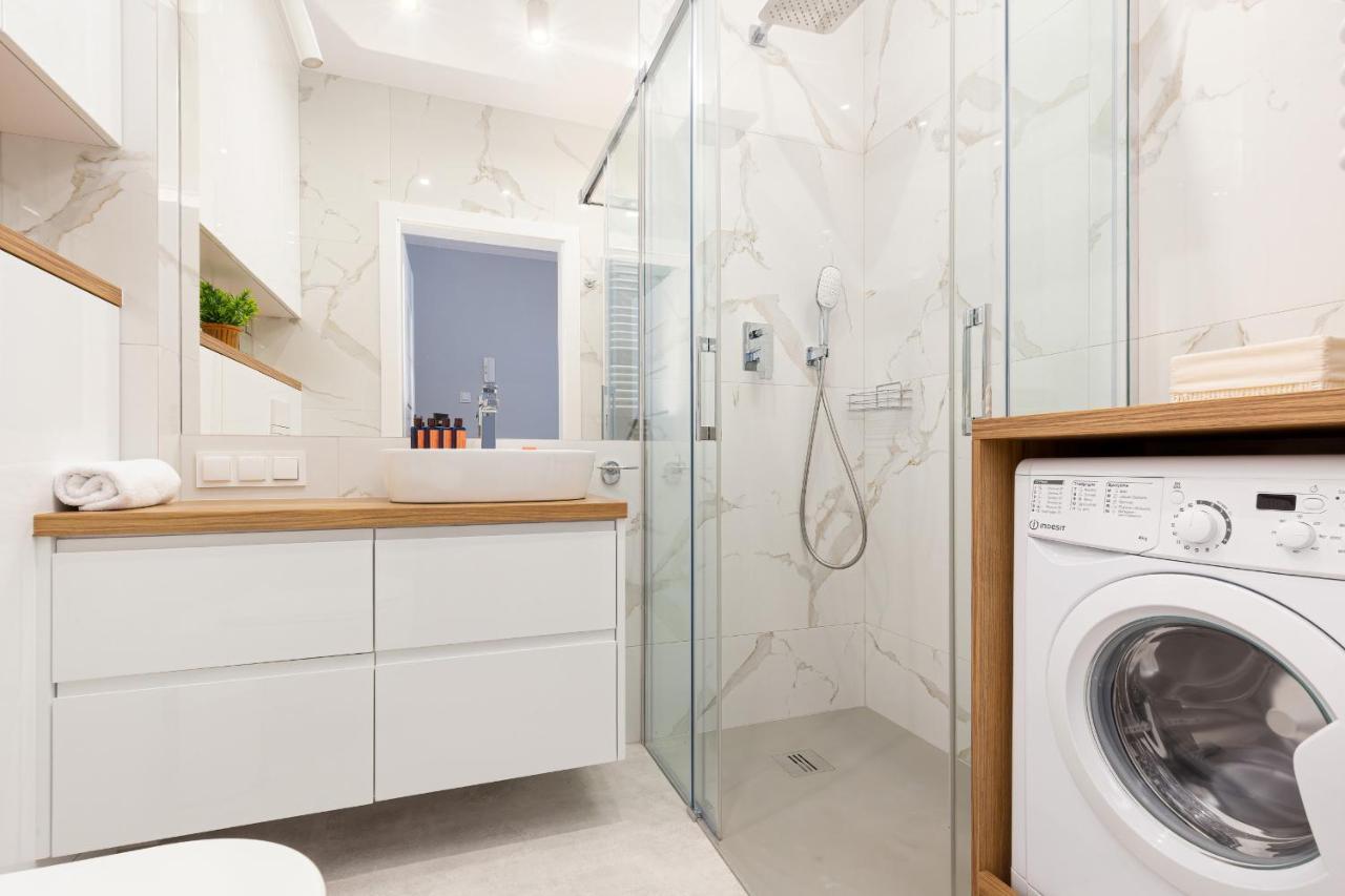 Apartament Dom Przy Okrzei By Renters Prestige Βαρσοβία Εξωτερικό φωτογραφία